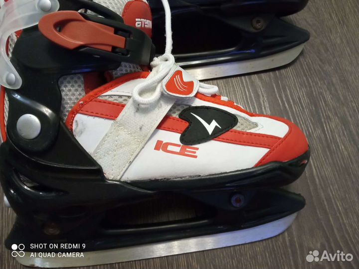 Хоккейные коньки