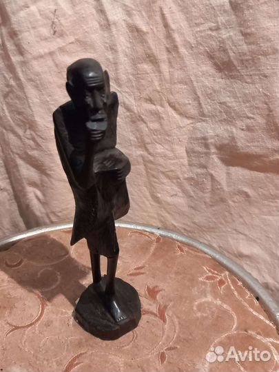 Статуэтка из Африки чёрное дерево