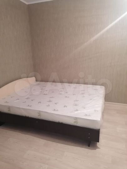 2-к. квартира, 57 м², 12/17 эт.