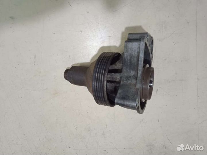 Помпа охлаждающей жидкости BMW 5 E39 m47 бмв 5 е39