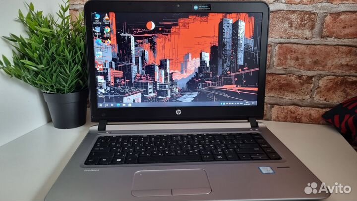 Ультрабук HP ProBook 440 i3-6100/8GB/HD/SSD256GB