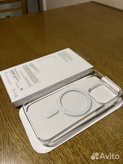 Оригинальный чехол iPhone 13pro