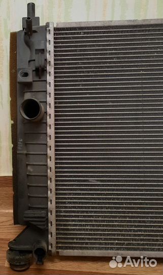 Радиатор основной на Mazda