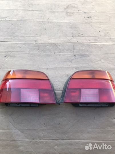 Задние фонари BMW E39 (906)