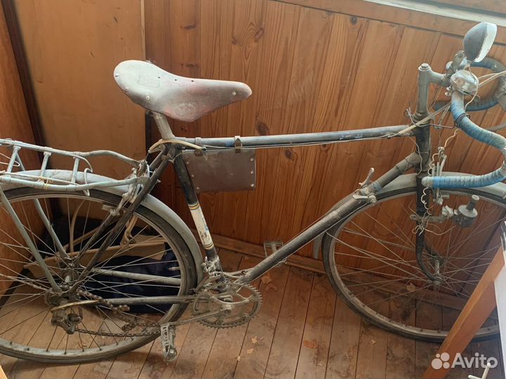 Велосипед дорожный на 8 скоростей