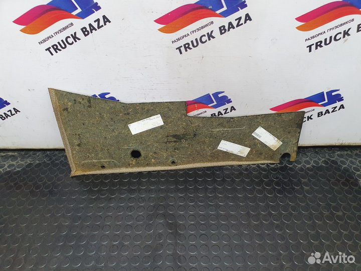 Обшивка салона левая Daf XF106