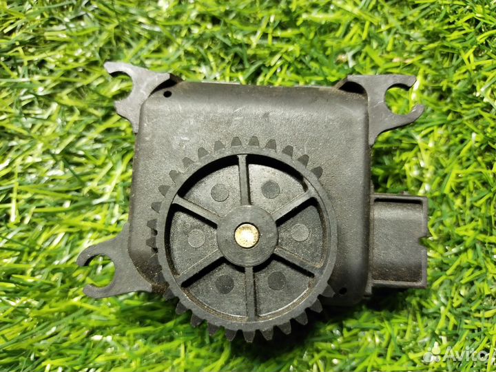 Моторчик заслонки печки Volkswagen Polo (Mk5) V