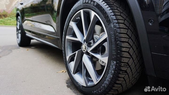 Continental ContiVikingContact 7 225/60 R17