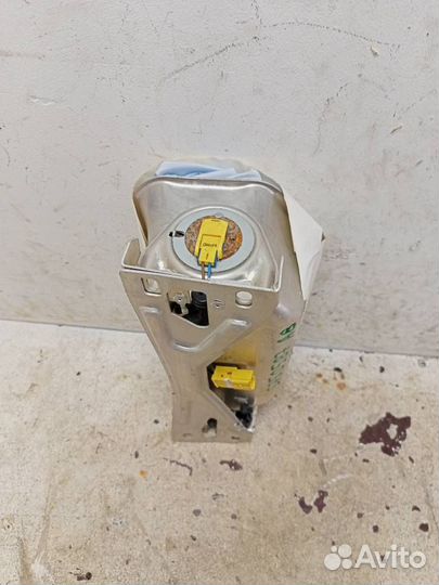 Подушка безопасности в торпеду