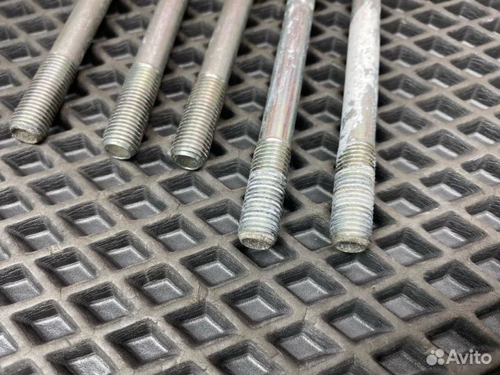 Болты крепления раздаточной коробки Honda Cr-V3 RE