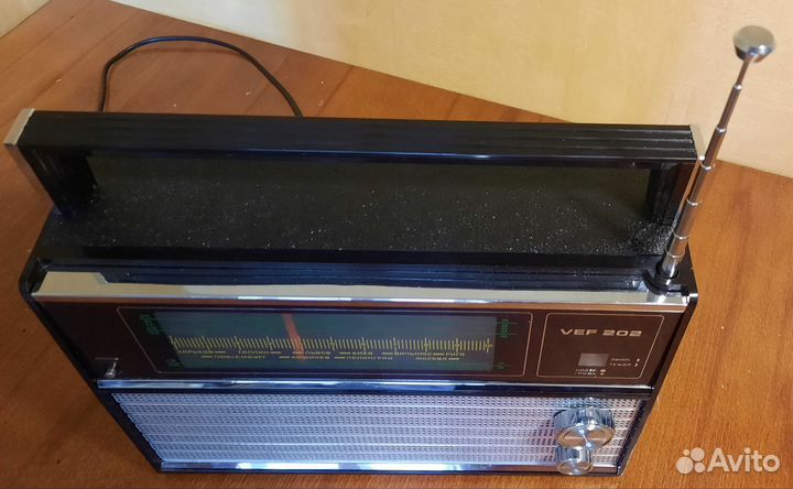 Радиоприемник СССР vef 202 с FM