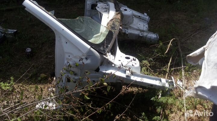 Передняя часть с лонжеронами Форд Фокус 2