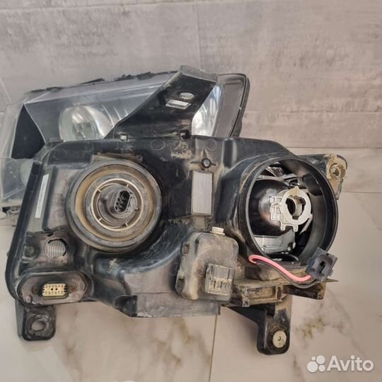Фара правая на Jeep Compass