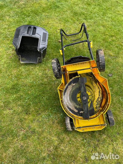 Газонокосилка аккумуляторная