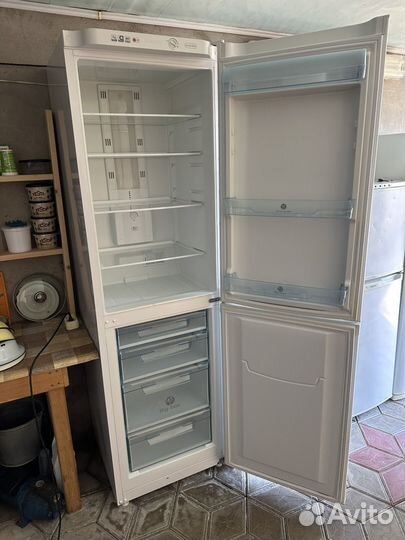 Холодильник