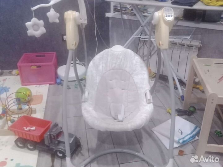 Электрокачели graco