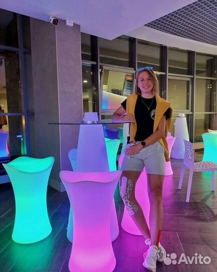 Массажистка