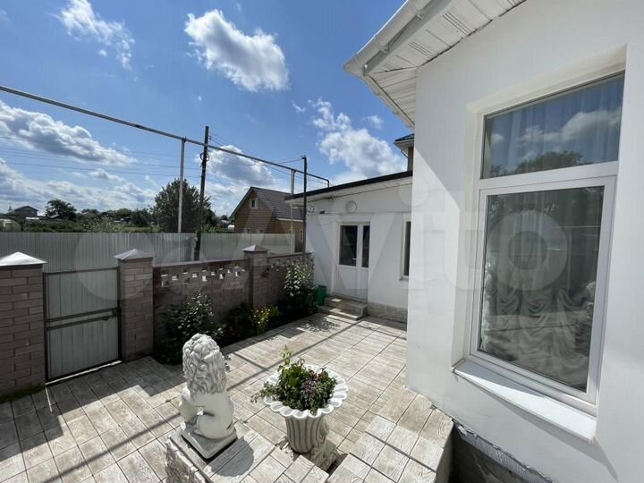 Дом 211,7 м² на участке 12 сот.