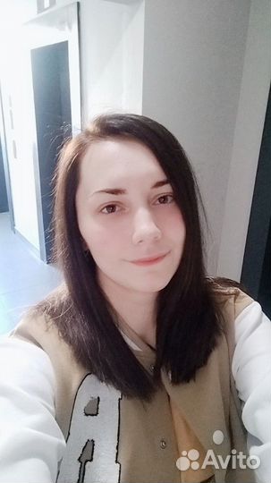 Актриса, модель