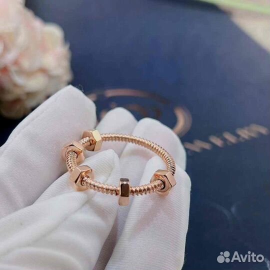 Кольцо Cartier Ecrou De Cartier из розового золота