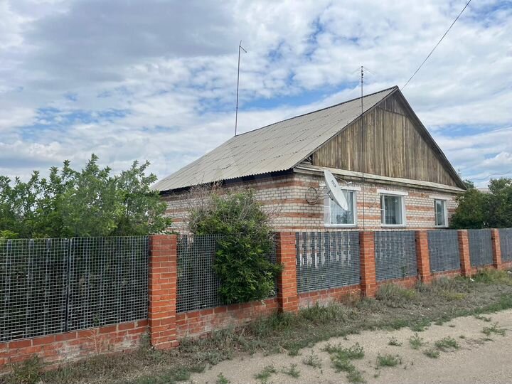 Дом 144 м² на участке 15 сот.