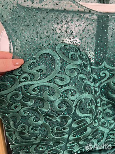 Платье вечернее