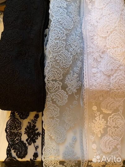 Кружево blumarine от