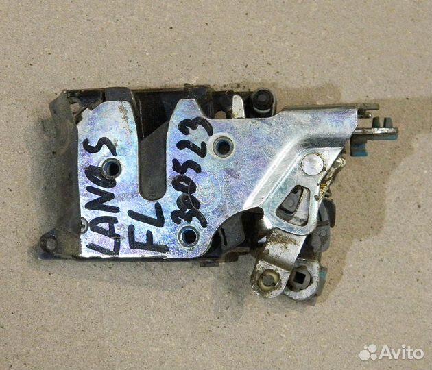 Замок двери передней левой Lanos