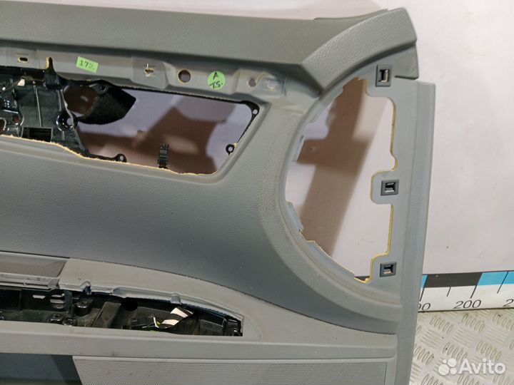 Б/У Обшивка двери передней левой Mercedes B#003