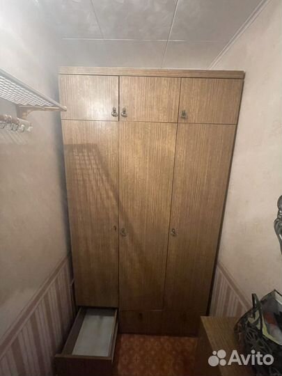 Отдам бесплатно мебель