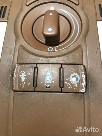 Плафон освещения Audi A8 D3 BVJ 4.2 FSI 2007