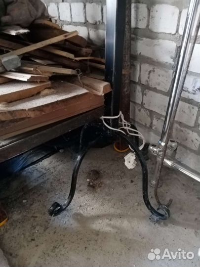 Кованый фонарь