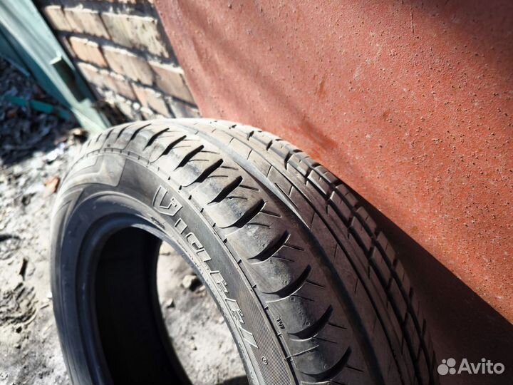 Viatti Strada Asimmetrico V-130 195/65 R15 91