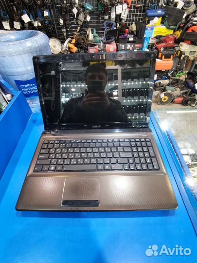 Ноутбук Asus X52J