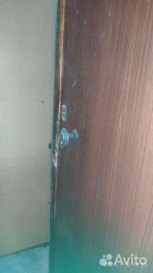 Дверь входная металлическая