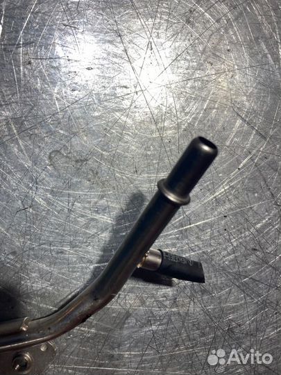 Трубка вакуумная Mercedes E-Class W212 OM651 2.2