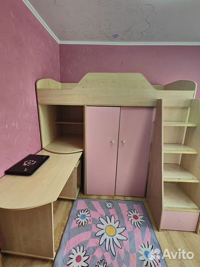 Детская кровать двухъярусная