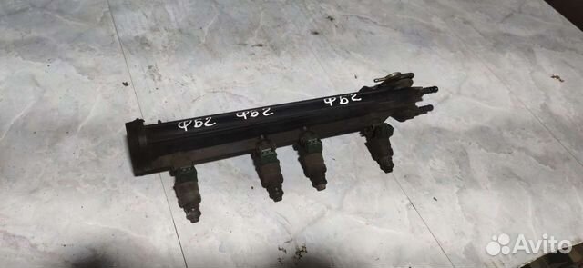 Рампа топливная Volkswagen Golf 4 Форсунки 1.6 AKL