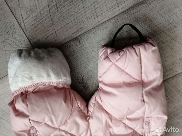 Зимний комбинезон для девочки