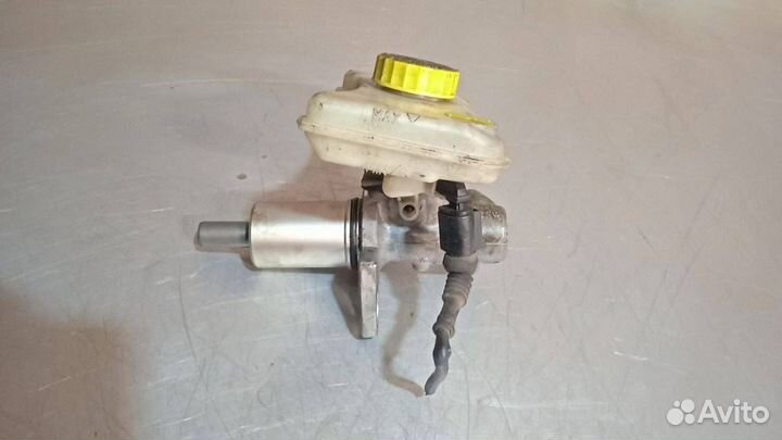 Главный тормозной цилиндр Audi A4 B5 C5 1997