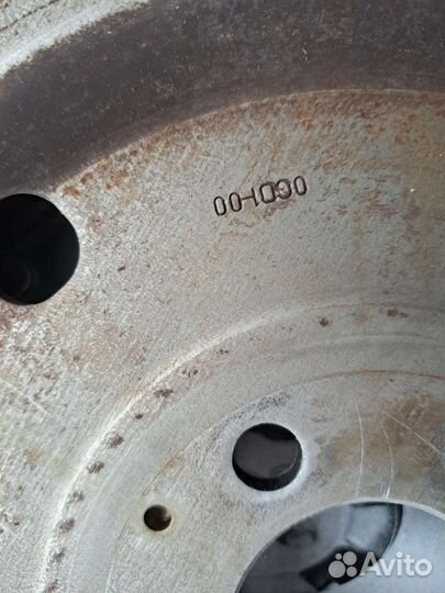 Продам маховик 04E105266 по LUK 415 0768 09