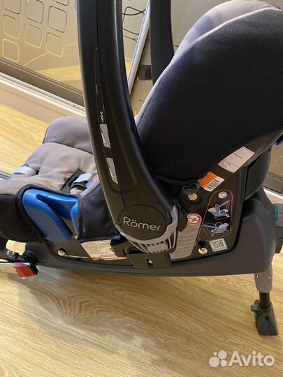 Автокресло Romer Britax baby safe plus II