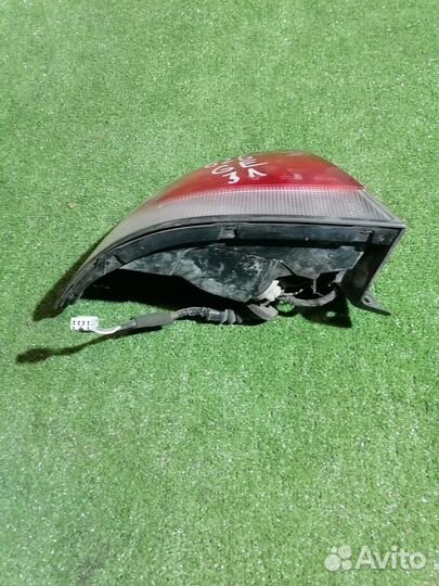 Фонарь задний левый Mazda 626