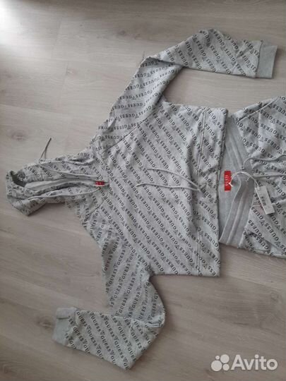 Костюм guess