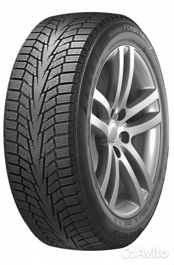 Hankook Winter I'Cept iZ 2 W616 215/50 R17 95T