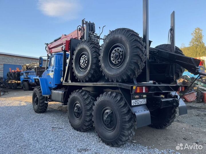 Урал 44202 с КМУ, 2001