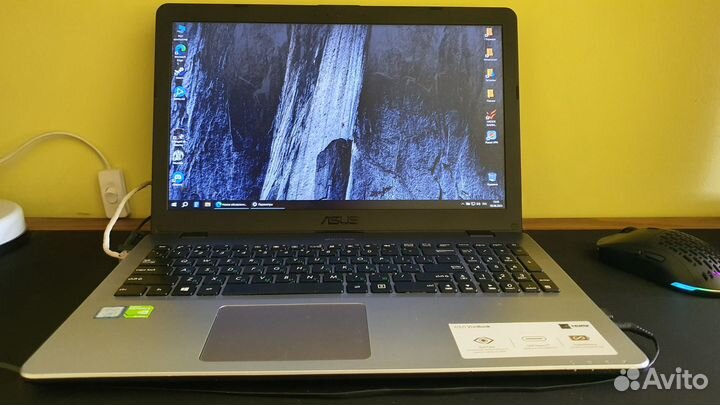 Ноутбук asus VivoBook 15
