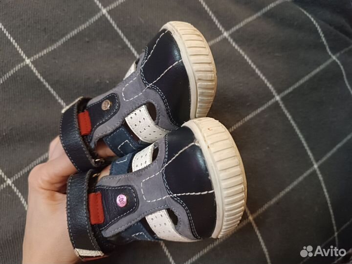 Сандалии детские для мальчиков 27
