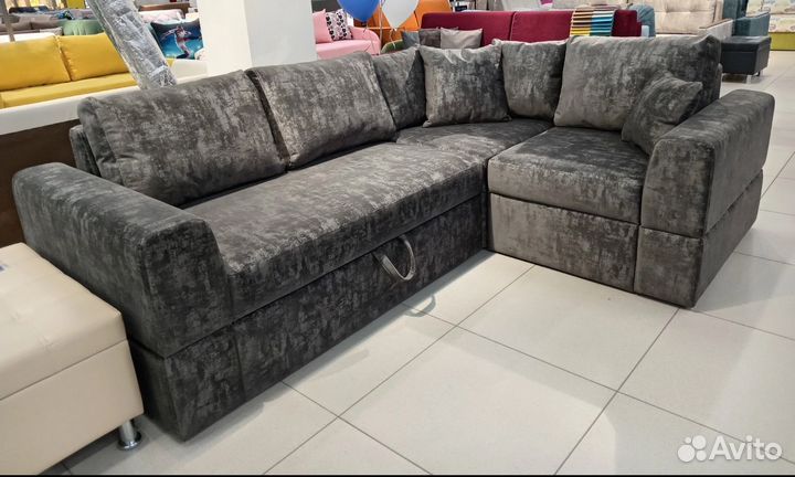 Диван угловой