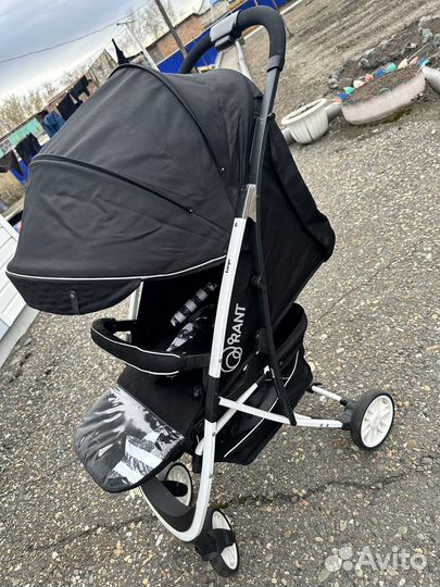 Продам прогулочную коляску